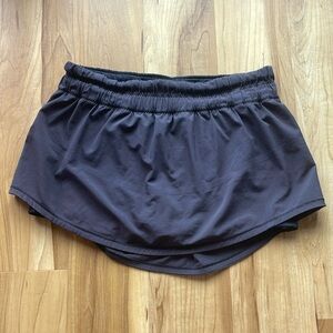 Lululemon Run: Breeze By Skirt black size 6